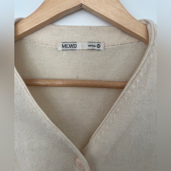 Mixxo Cream button front cardigan - Picture 3 of 7